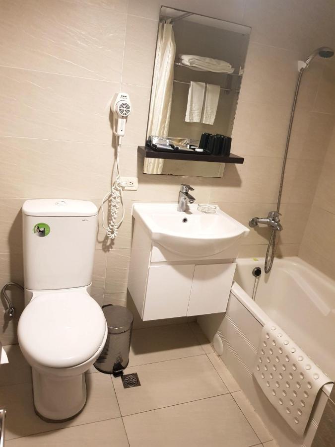 Onetel - Ximen Hotel Джунхъ Екстериор снимка