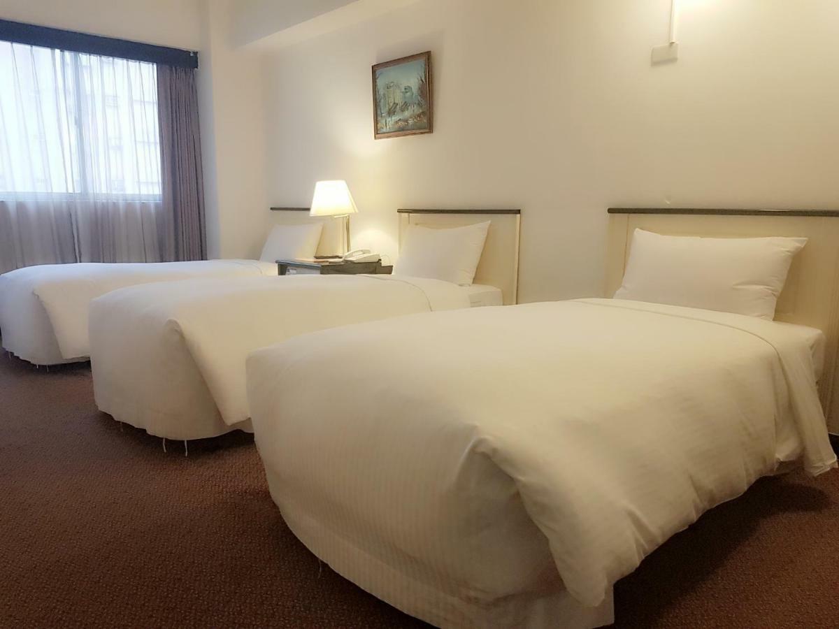 Onetel - Ximen Hotel Джунхъ Екстериор снимка